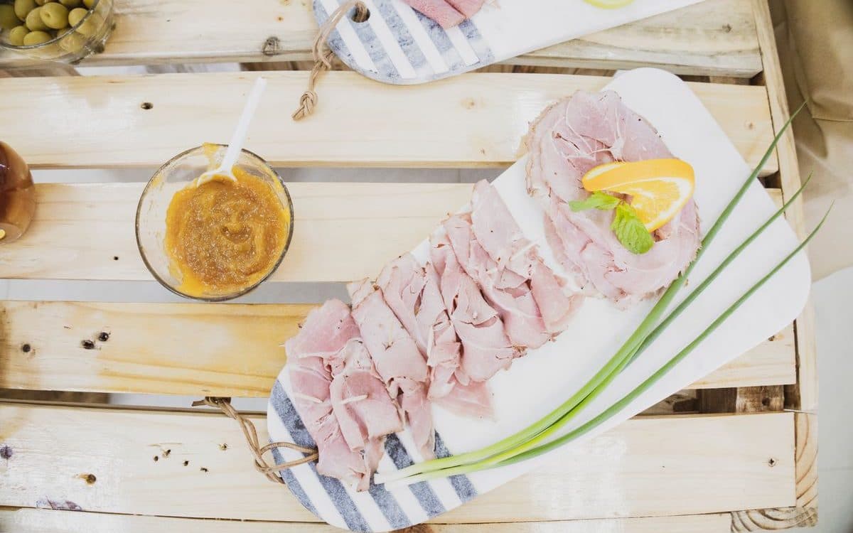 MINSAL Retira Pasta Cóctel de Jamón del Mercado por Listeria monocytogenes