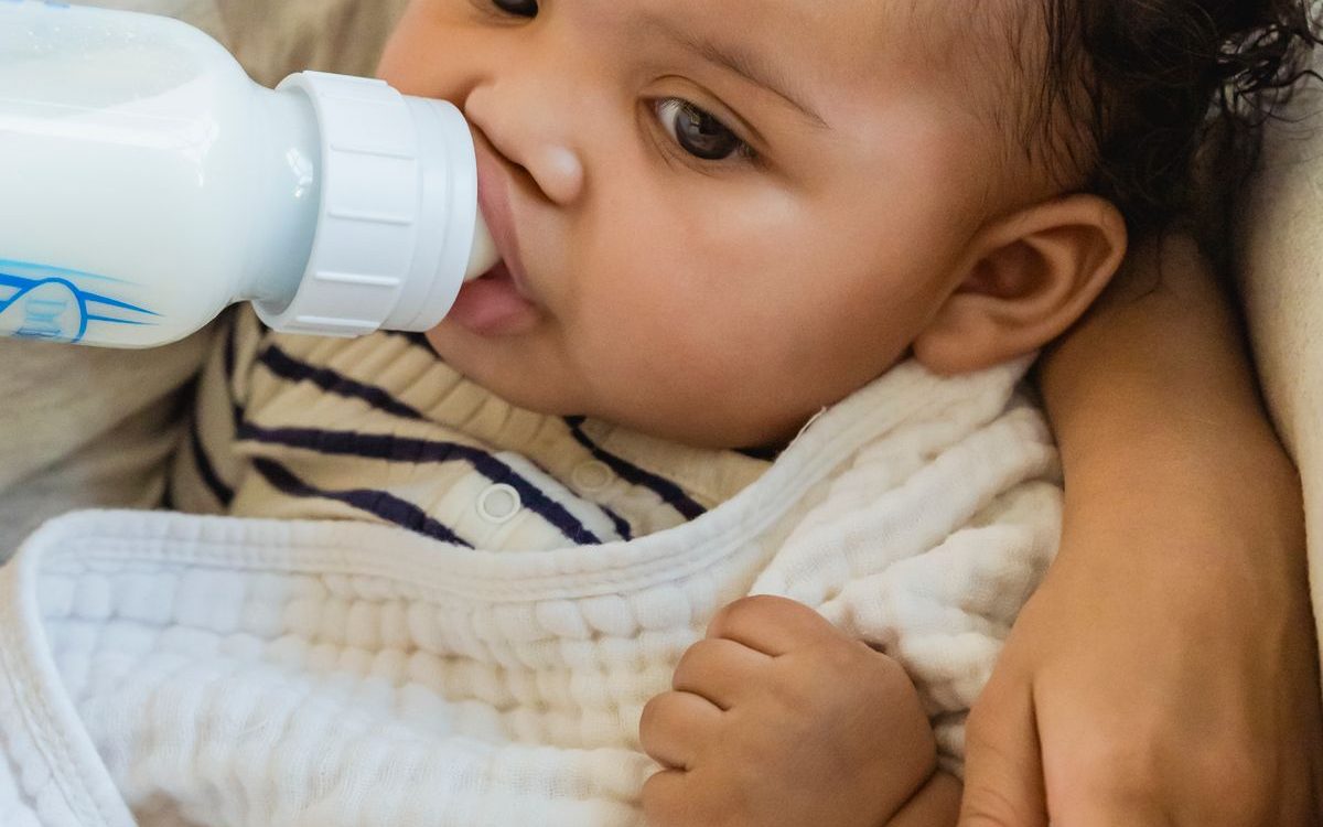 Luxemburg Verstärkt Kontrollen nach globalem Rückruf von Babymilchprodukten wegen Bacillus cereus Toxin
